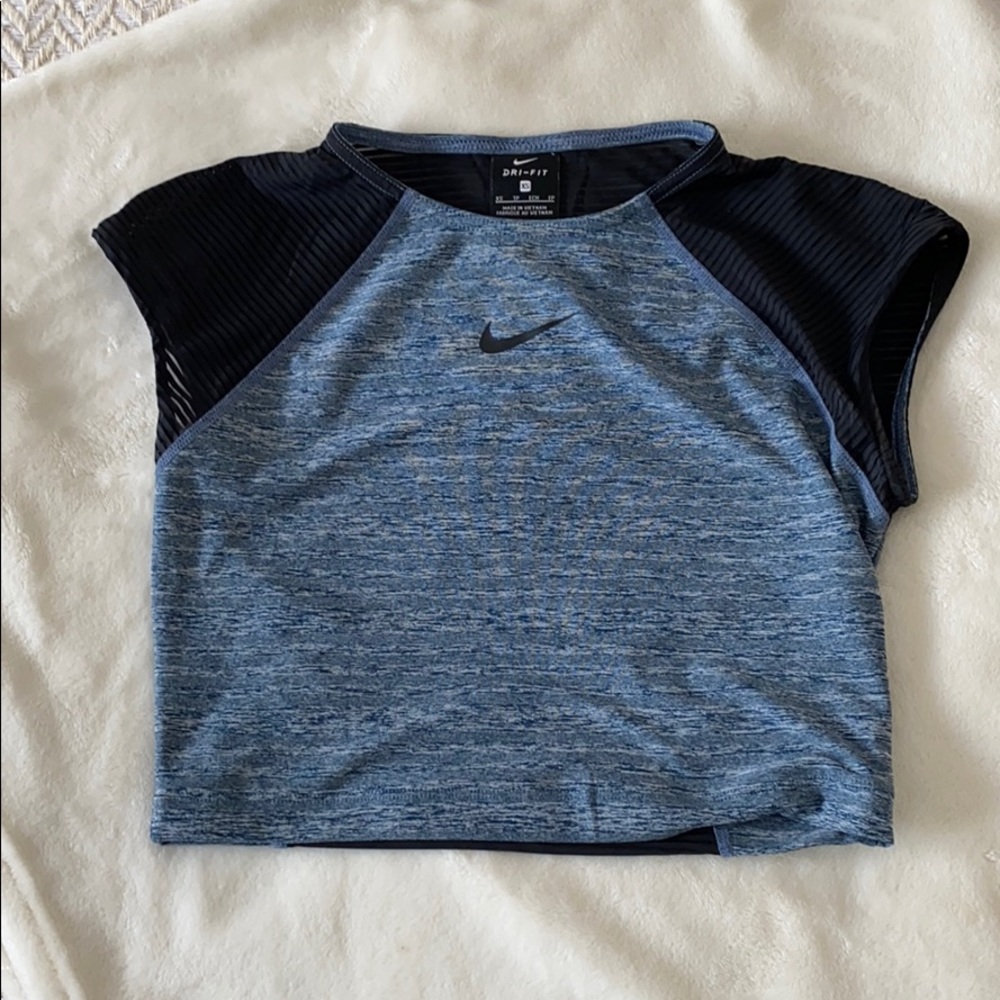 Nike Crop Top - XS